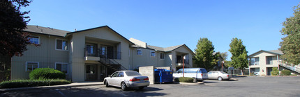 6420 46th St in Sacramento, CA - Building Photo - Building Photo