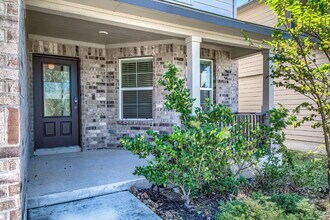 4406 Chalk Flats in San Antonio, TX - Building Photo - Building Photo