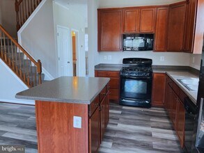 4747 Witchhazel Way in Aberdeen, MD - Foto de edificio - Building Photo
