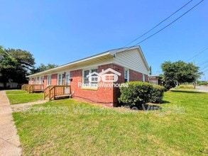 1375 W Ocean View Ave in Norfolk, VA - Building Photo - Building Photo