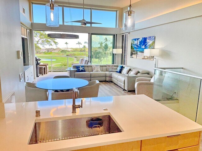209 Holokahiki Ln in Kihei, HI - Building Photo - Building Photo