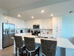 14121 Heritage Landing Blvd, Unit 736 in Punta Gorda, FL - Building Photo - Building Photo