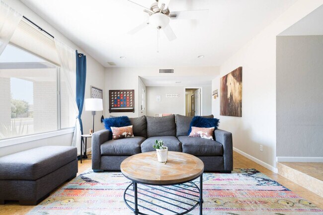 8622 E Indianola Ave in Scottsdale, AZ - Building Photo - Building Photo