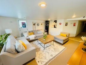3121 N Monitor Ave, Unit B in Chicago, IL - Building Photo - Building Photo