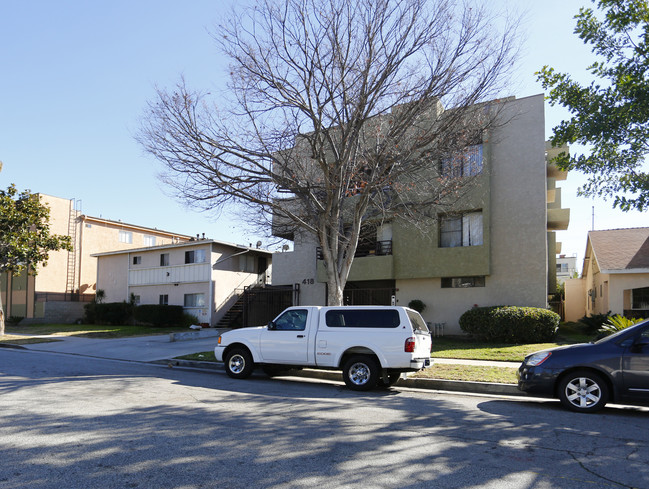 418 W Maple St in Glendale, CA - Building Photo - Building Photo