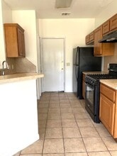 7508 Lazy Creek Dr in Austin, TX - Building Photo - Building Photo