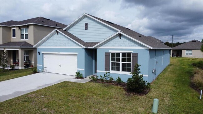 5653 Winona Dr in St. Cloud, FL - Building Photo - Building Photo