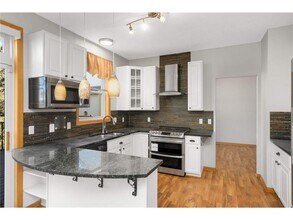 17440 49th Ave N in Minneapolis, MN - Building Photo - Building Photo