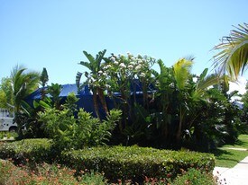 700 New York St in West Palm Beach, FL - Building Photo