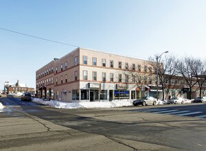 13 Orange St in Manchester, NH - Building Photo - Building Photo
