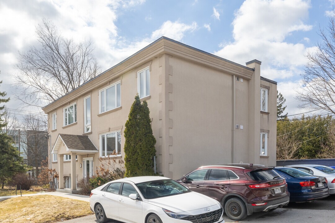 1 De La Coopération St in Gatineau, QC - Building Photo