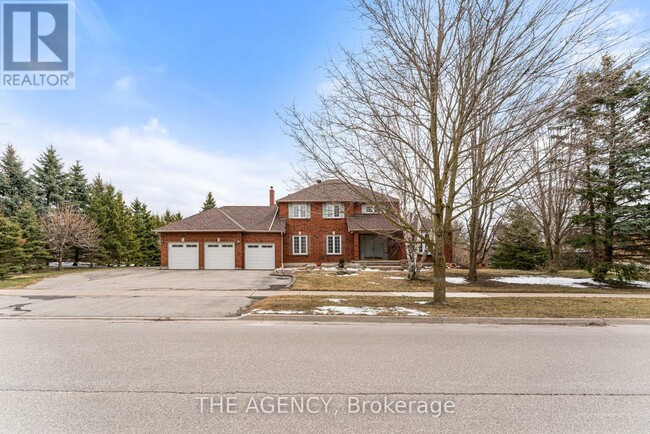 92 Russell Snider Dr