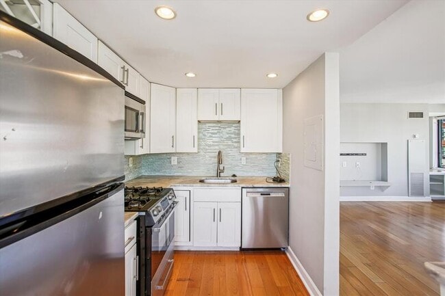 1245 13th St NW in Washington, DC - Building Photo - Building Photo