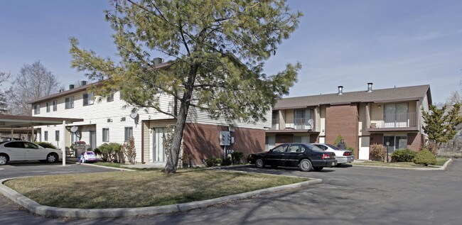 Camel Park Apartments in Murray, UT - Building Photo - Building Photo