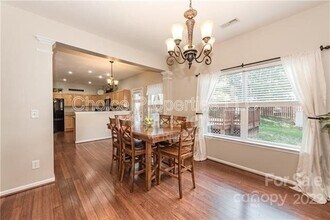 5518 Stowe Derby Dr in Charlotte, NC - Building Photo - Building Photo