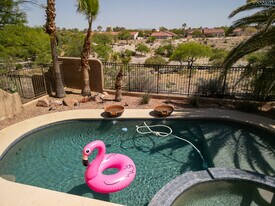 8169 Sedona Sunrise Dr in Las Vegas, NV - Building Photo