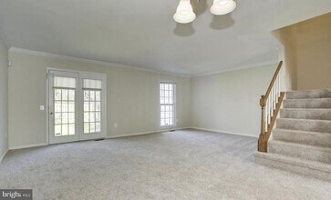 613 Concerto Ln in Silver Spring, MD - Building Photo - Building Photo