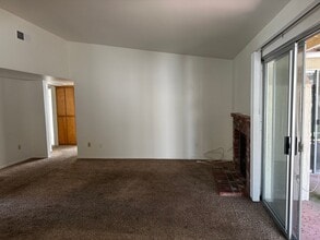 3237 Amber Dr in Paso Robles, CA - Building Photo - Building Photo