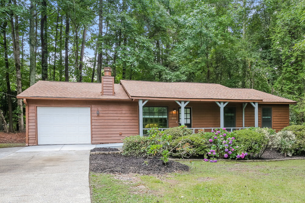 6000 White Oak Ct NW in Kennesaw, GA - Foto de edificio