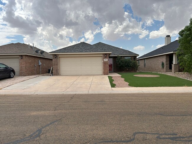 property at 9903 Holiday Dr