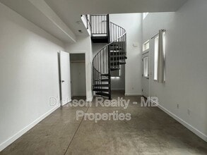 263 Thoma St in Reno, NV - Building Photo - Building Photo