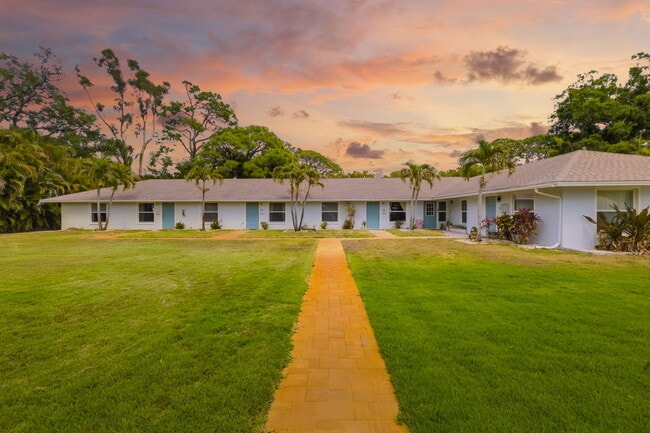 property at 4008 Groveland Ave
