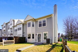 14324 S Shore Ct in Laurel, MD - Building Photo