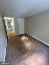 18 Brighton Village Dr in Broomall, PA - Building Photo - Building Photo