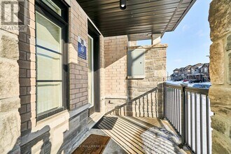 196 Closson Dr in Whitby, ON - Building Photo - Building Photo