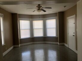 1641 Acushnet Ave, Unit 1641 Acushnet Ave Apt#3 in New Bedford, MA - Building Photo