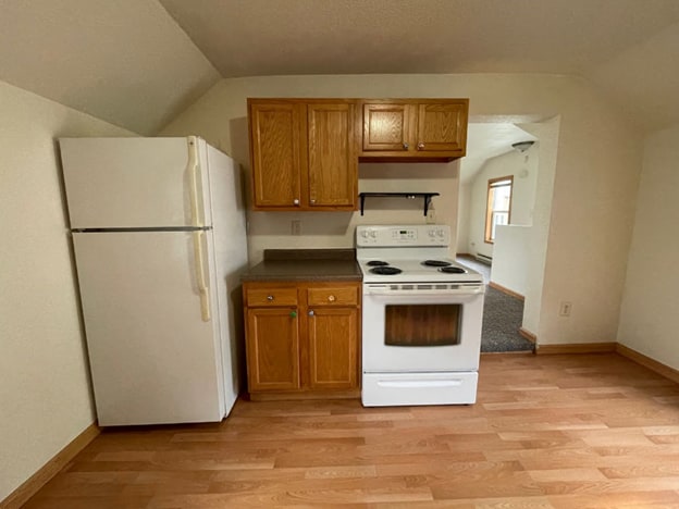 655 Wisconsin St, Unit .5 in Eau Claire, WI - Building Photo - Building Photo