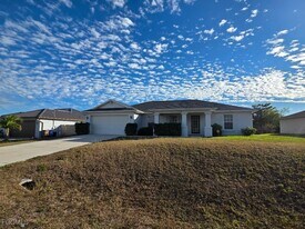 3413 35th St SW in Lehigh Acres, FL - Building Photo