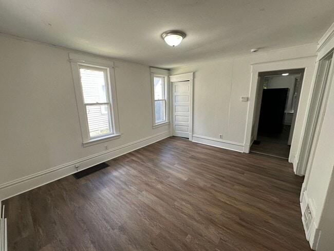 44 Vandine Pl NE in Grand Rapids, MI - Building Photo - Building Photo