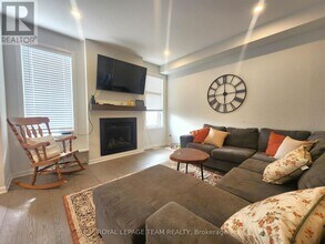 590 Paine Ave in Ottawa, ON - Building Photo - Building Photo