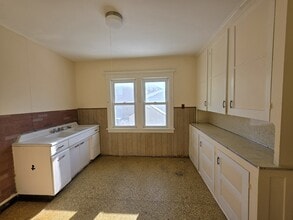 14 Eckhert St in Buffalo, NY - Building Photo - Building Photo