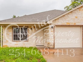 807 Carla Kay Dr in Belton, TX - Building Photo