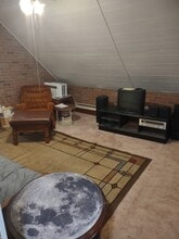 84 Baker St in Johnson City, NY - Building Photo - Building Photo