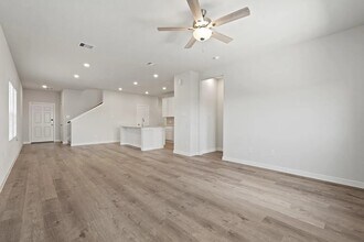 3927 Accolade Xing in Brookshire, TX - Building Photo - Building Photo