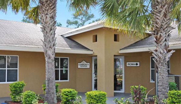 Mira Verde Apartments in La Belle, FL - Foto de edificio - Building Photo