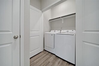 16502 Piper Ln in Montgomery, TX - Building Photo - Building Photo