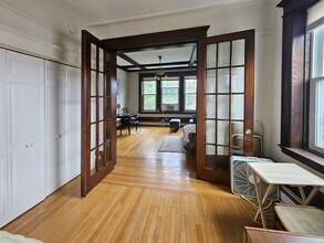 548 Orange St, Unit 304 in New Haven, CT - Building Photo - Building Photo