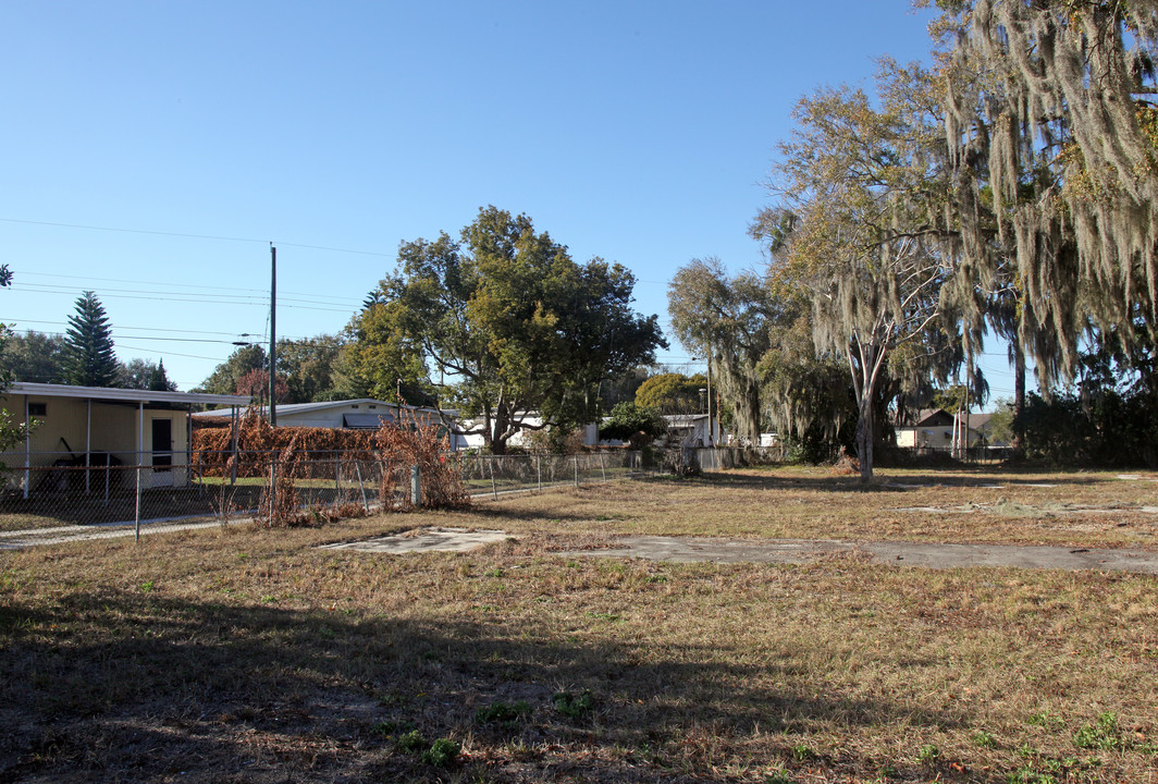 1516 Us Highway 92 W in Auburndale, FL - Building Photo