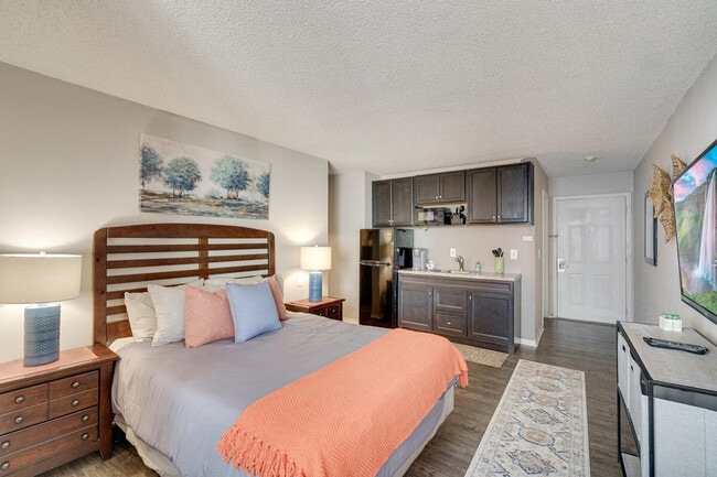 property at 6380 S Boston St