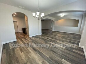 321 Beckley Ridge Ln in Louisville, KY - Building Photo - Building Photo