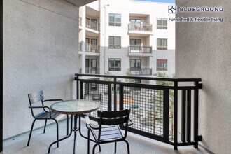 6701 Shellmound St-Unit -FL4-ID1467 in Emeryville, CA - Building Photo - Building Photo