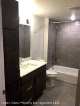 1207 Main St in Cincinnati, OH - Building Photo - Building Photo