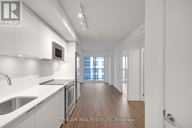 30 Samuel Wood Wy in Toronto, ON - Building Photo - Building Photo