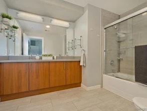 800 The Mark Ln, Unit 1106 in San Diego, CA - Building Photo - Building Photo