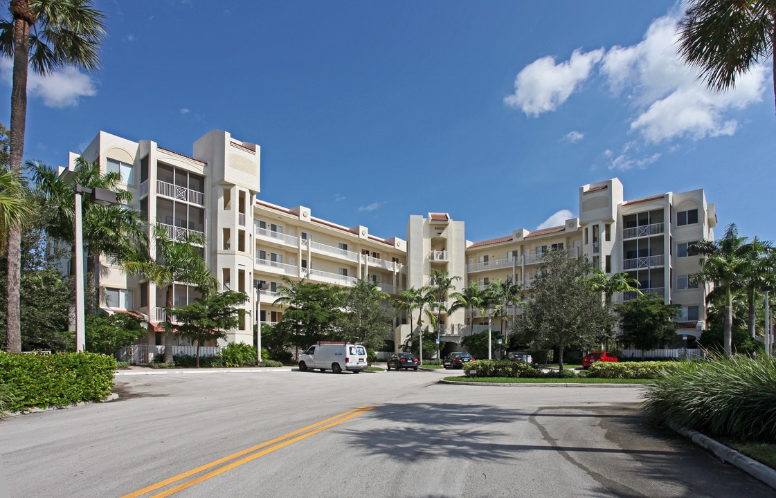 Royal Point at Palm Aire in Pompano Beach, FL - Building Photo