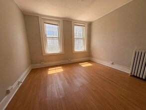 340 Orange St, Unit 1 in New Haven, CT - Foto de edificio - Building Photo